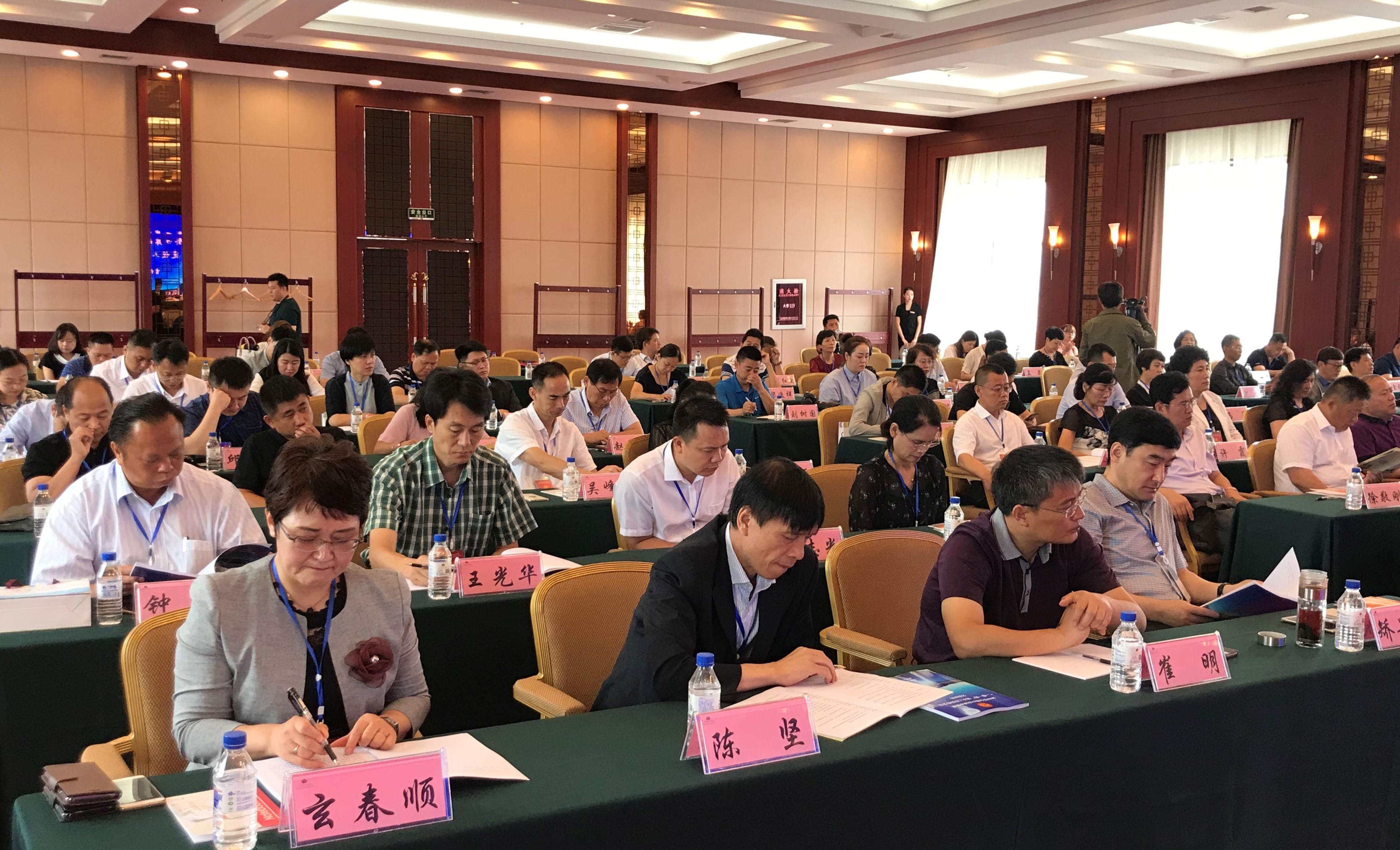 2锟结场.jpg 2锟结场.jpg