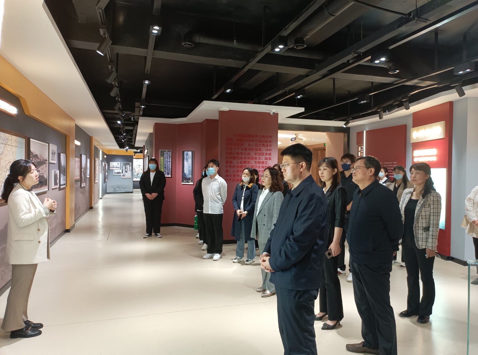 涓叡涓滄弧鐗瑰绾㈣壊鍘嗗彶灞曢檲.jpg 涓叡涓滄弧鐗瑰绾㈣壊鍘嗗彶灞曢檲.jpg
